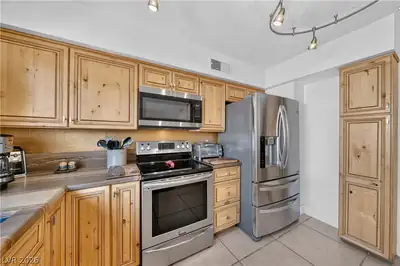 3209 Kinsale Court Kitchen