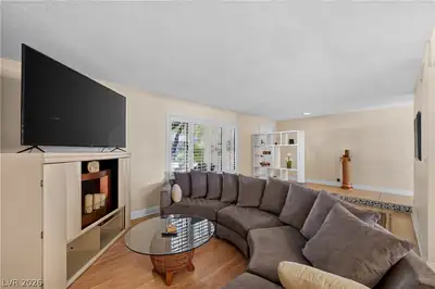 3209 Kinsale Court Living Room