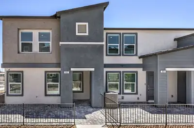 998 Desert Spruce Street, Las Vegas