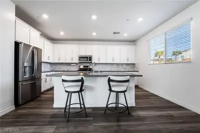 820 Nova Heights Street Kitchen