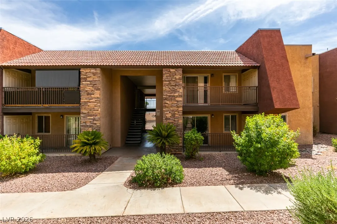 4450 Sandy River Drive 93