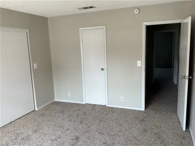 4195 Mississippi Avenue Primary Bedroom