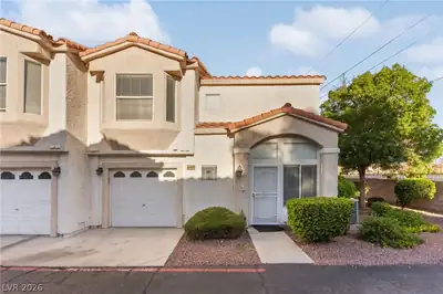 6905 Coral Rock Drive Las Vegas, NV 89108