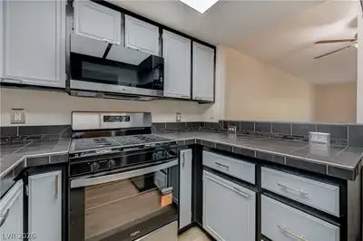 1908 Desert Falls Court 202 Kitchen