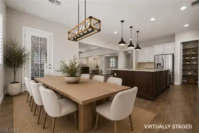 8351 Agave Bloom Street Dining Area