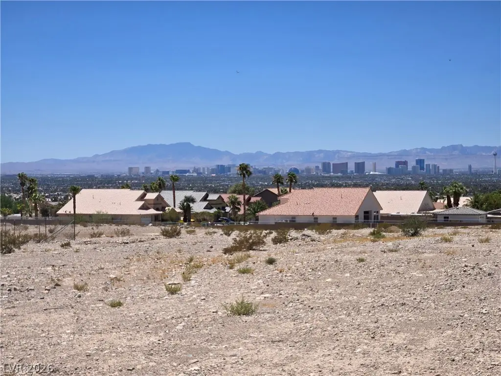 255 Vista Valley Street