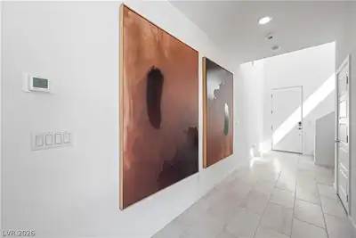 125 Rowan Grove Avenue Entrance Foyer