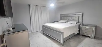 1221 Jefferson Avenue Bedroom