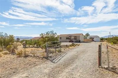 1931 West Carrol Street, Pahrump