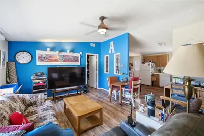 1931 West Carrol Street Living Room