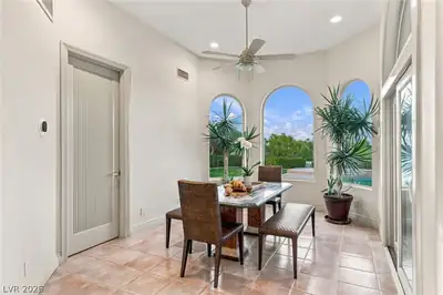 5030 Spanish Hills Drive Dining Area