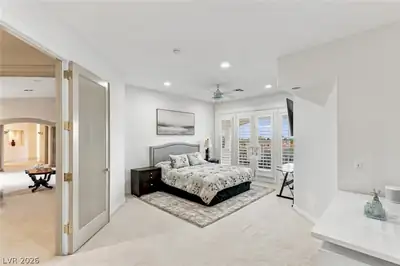 5030 Spanish Hills Drive Bedroom