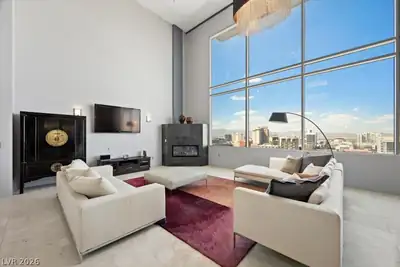 900 Las Vegas Boulevard 1508 Living Room