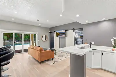 17 Quail Run Road 