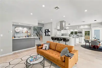 17 Quail Run Road 