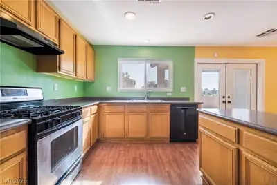 11644 Autunno Street Kitchen
