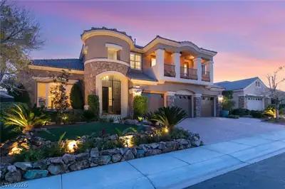 9429 Garnet Crown Avenue Las Vegas, NV 89145