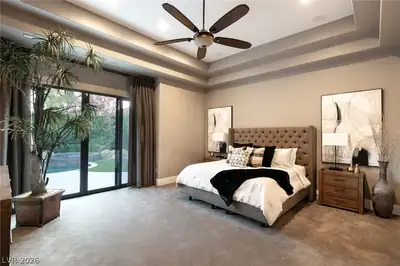 9429 Garnet Crown Avenue Bedroom