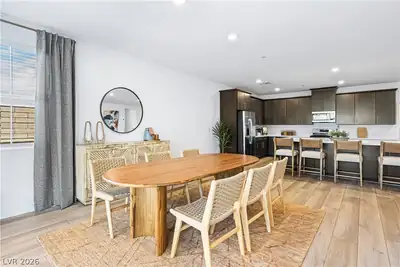 129 Rowan Grove Avenue Dining Area