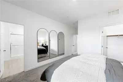 132 Harper Crest Avenue Primary Bedroom
