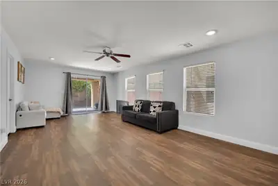 265 Morning Crest Avenue Living Room
