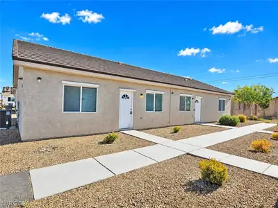 1121 Sixshooter Avenue 1, Pahrump
