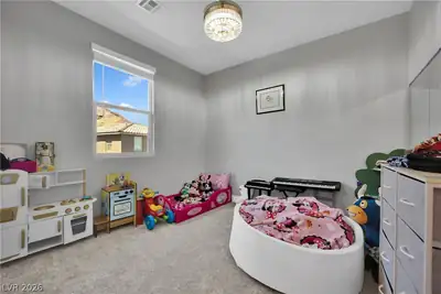 2252 Bird Of Prey Street Bedroom