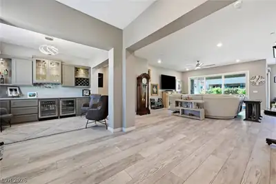 689 Corelli Cove Street Living Room
