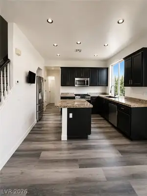 5608 Andes Mountain Avenue Kitchen
