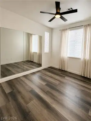 5608 Andes Mountain Avenue Bedroom