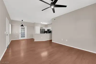 3400 Cabana Drive 2106 Living Room