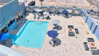 211 East Flamingo Road 818 Pool