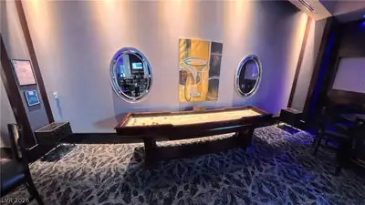 211 East Flamingo Road 818 Game Room