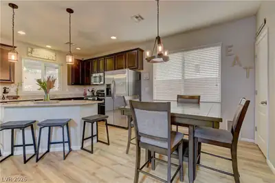 7319 Brisbane Hills Street Dining Area