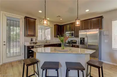 7319 Brisbane Hills Street Kitchen