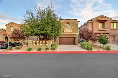 11821 Luna Del Mar Lane, Las Vegas