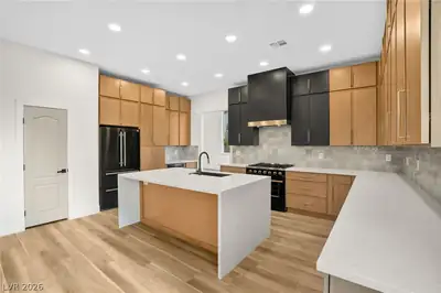 1287 Lime Point Street Kitchen