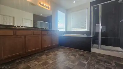 119 Honors Course Drive Primary Bathroom