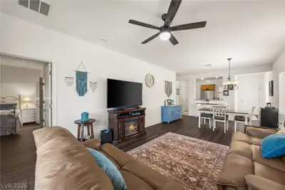 7940 Fantail Drive Living Room