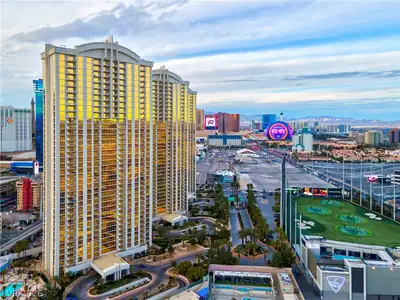 135 East Harmon Avenue 2416 Las Vegas, NV 89109