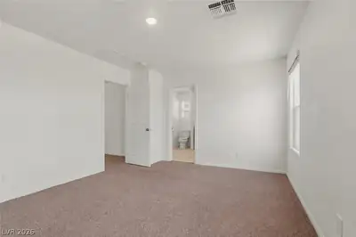 4056 Campeche Avenue Bedroom