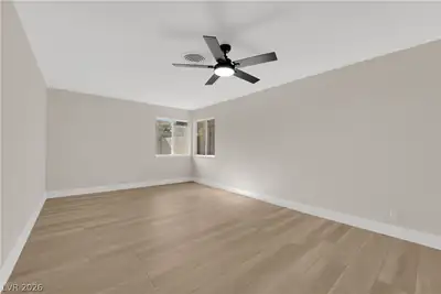 2109 Jansen Avenue Bedroom