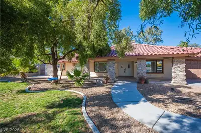 7100 King Solomons Court Las Vegas, NV 89117