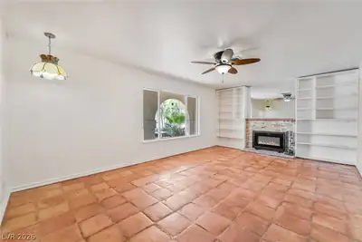 6604 Larchwood Lane Living Room