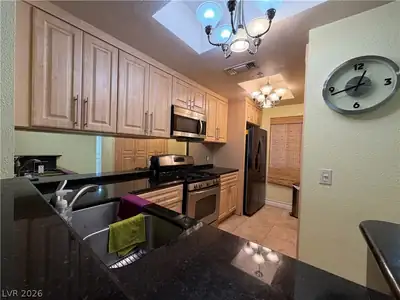 220 East Flamingo Road 124 Kitchen