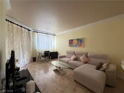 220 East Flamingo Road 124 Living Room