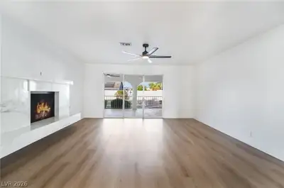 429 Crestway Road Living Room