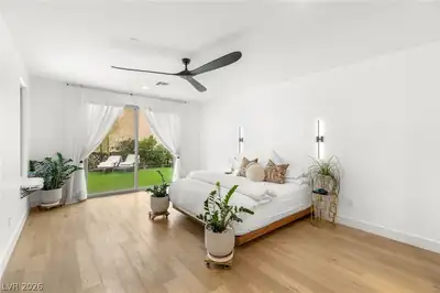 6 Sun Lily Lane Primary Bedroom