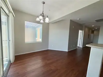 6868 Sky Pointe Drive 2041 Dining Area