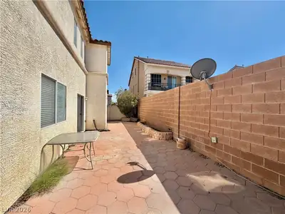 5863 Rose Tiara Drive Patio